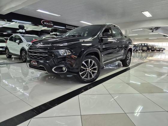 FIAT TORO 2.0 16V TURBO DIESEL VOLCANO 4WD AT9